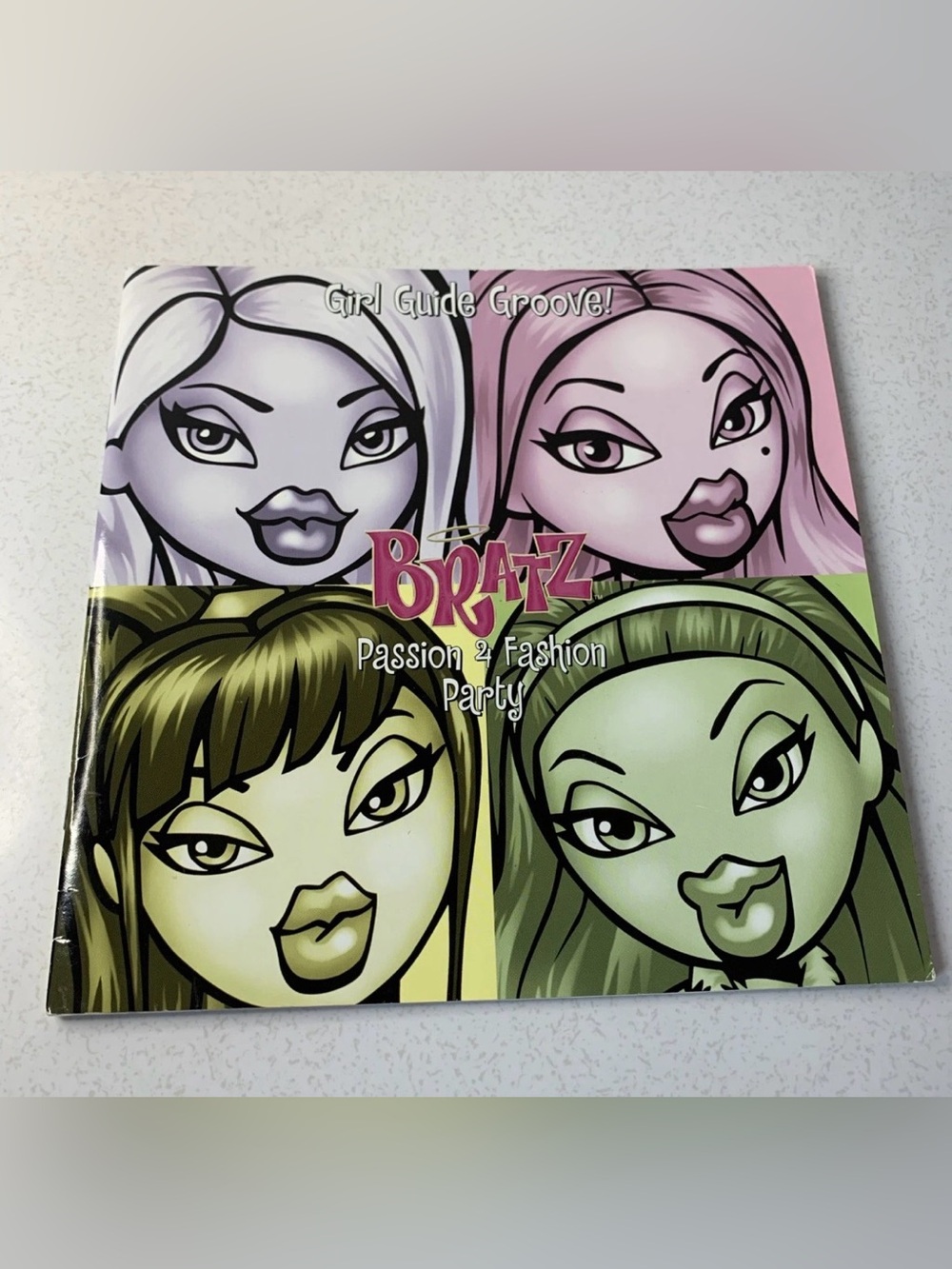 Bratz 2003 Passion 4 Fashion Party Book Collectible Activity Book